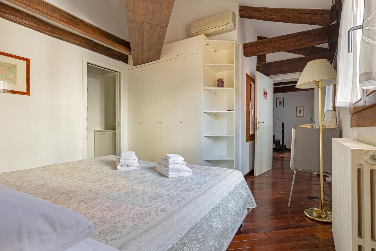 Rialto Canal View Apartment Venedig Exteriör bild