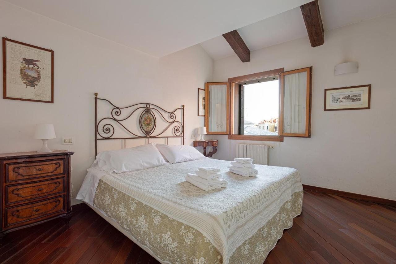 Rialto Canal View Apartment Venedig Exteriör bild